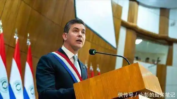 巴拉圭前锋跨界教学！LOL赛场惊现“普法先锋”式运营打法