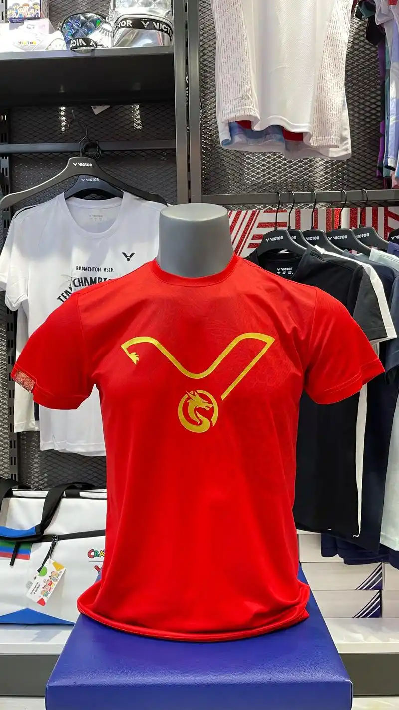 绿龙科隆夺冠梦：LOL赛场上的好运共勉与队服抽奖